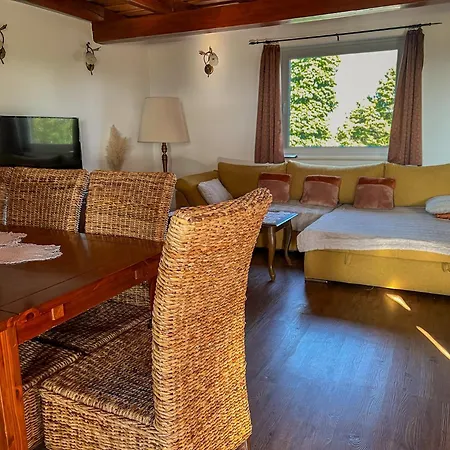 Pocitniska Hisa Soncni Vrh *