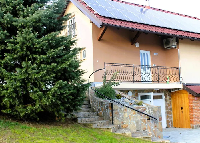 Pocitniska Hisa Soncni Vrh * Spodnji Ivanjci